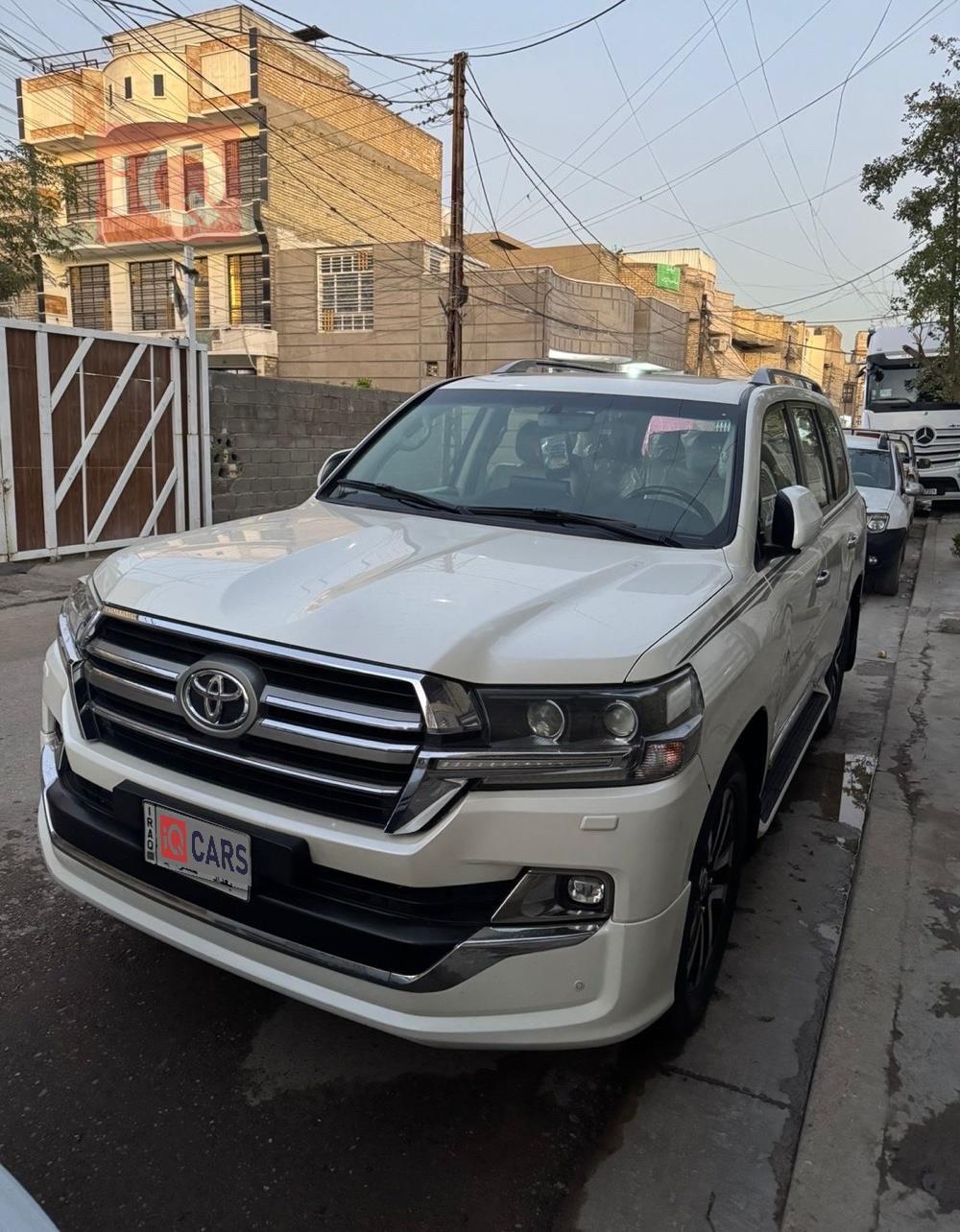 تويوتا لاندكروزر